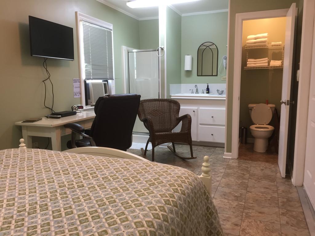 A Chateau On The Bayou Bed & Breakfast Raceland エクステリア 写真